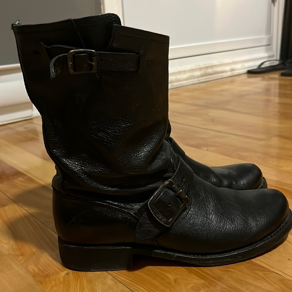 FRYE Veronica Boots Black Size 7 (fits 7.5)